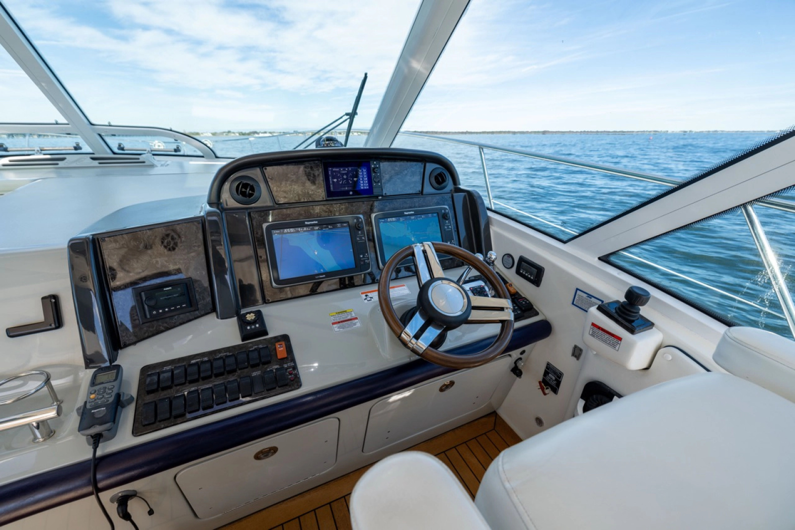 2010 Sea Ray 500 Sundancer