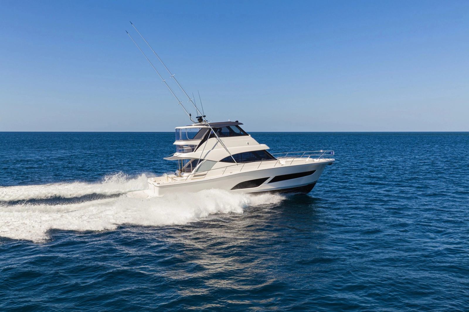 2026 Riviera 50 Sports Motor Yacht