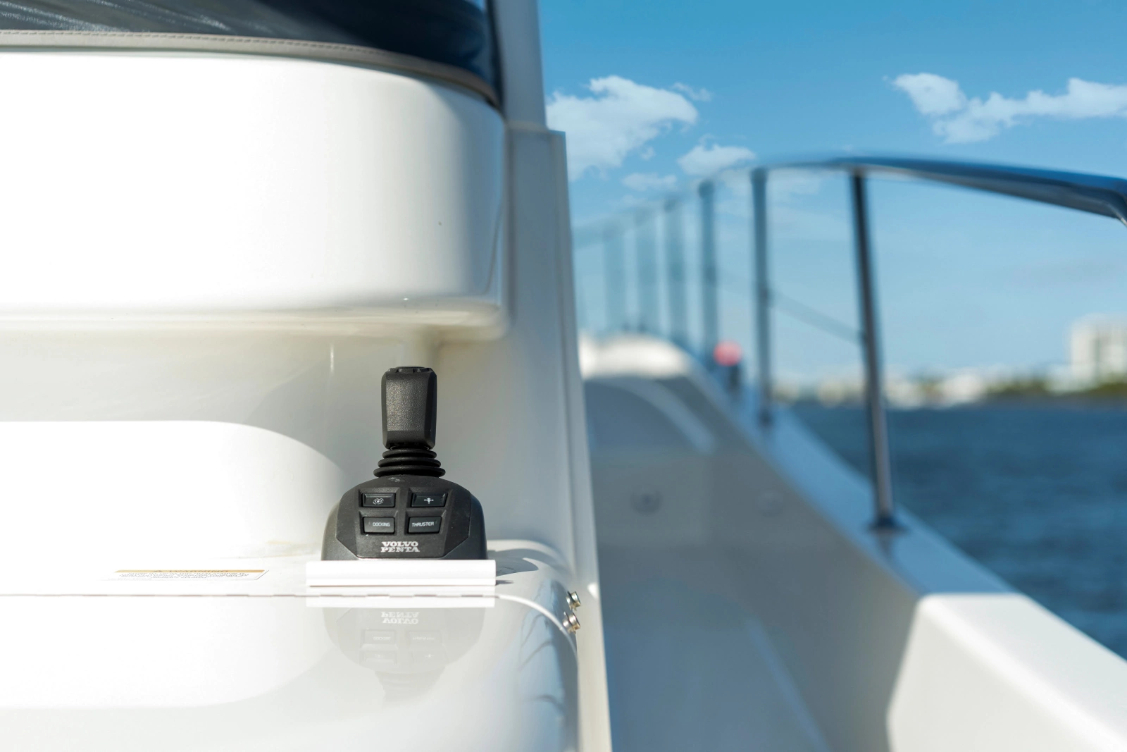50 SPORTS MOTOR YACHT 50ft Riviera Yacht For Sale