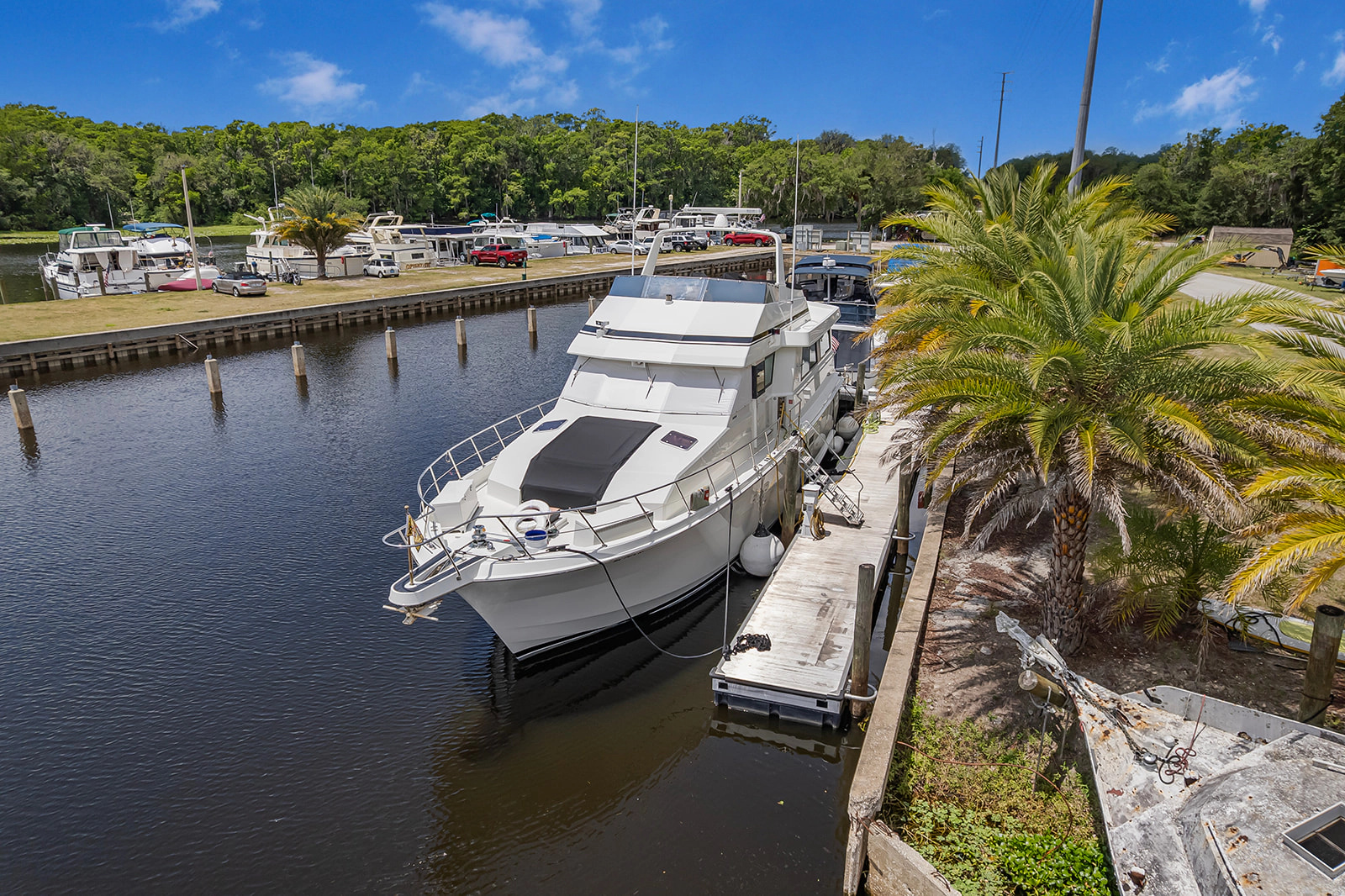 1989 Hatteras 54 MY