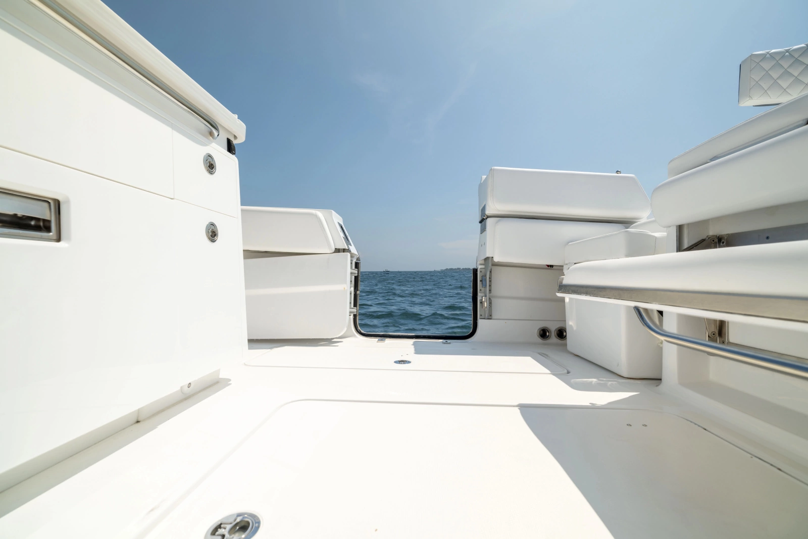42ft HCB Yacht For Sale