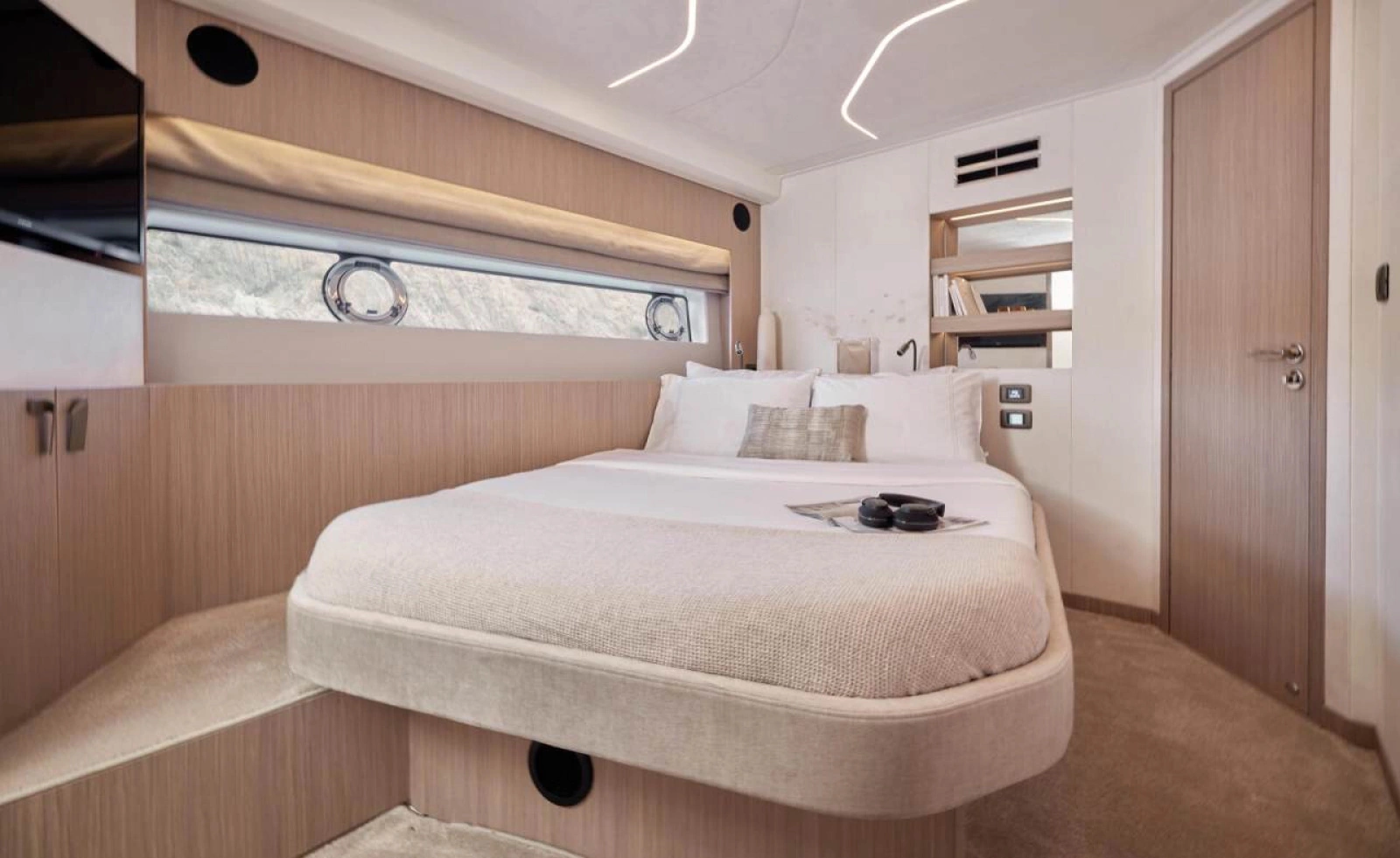 F5 7 57ft Prestige Yacht For Sale