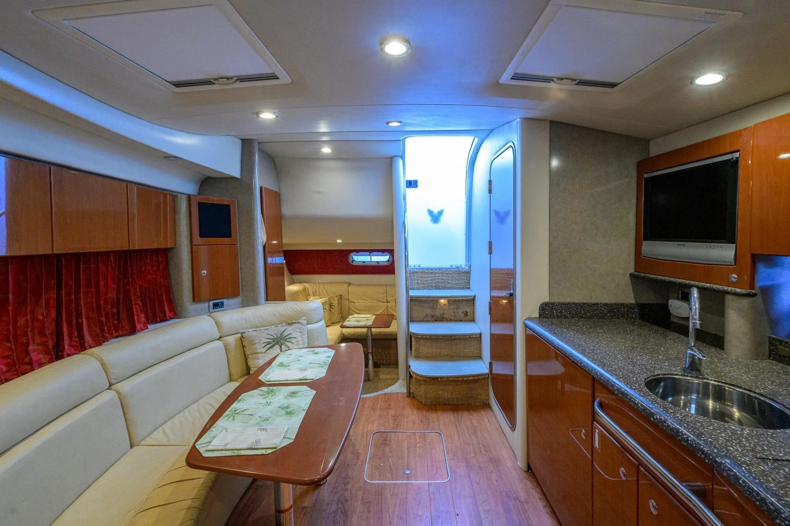 2007 Formula 37 Performance Cruiser