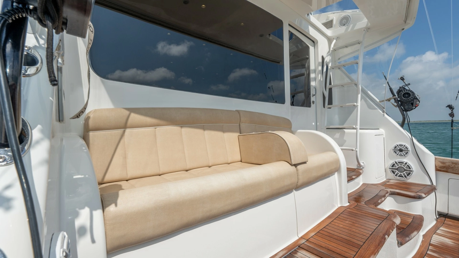 Aft Deck Seating Area