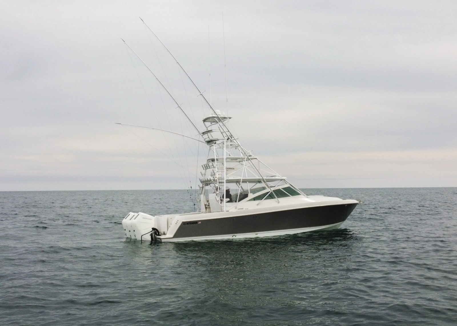 2011 Contender 40 Express