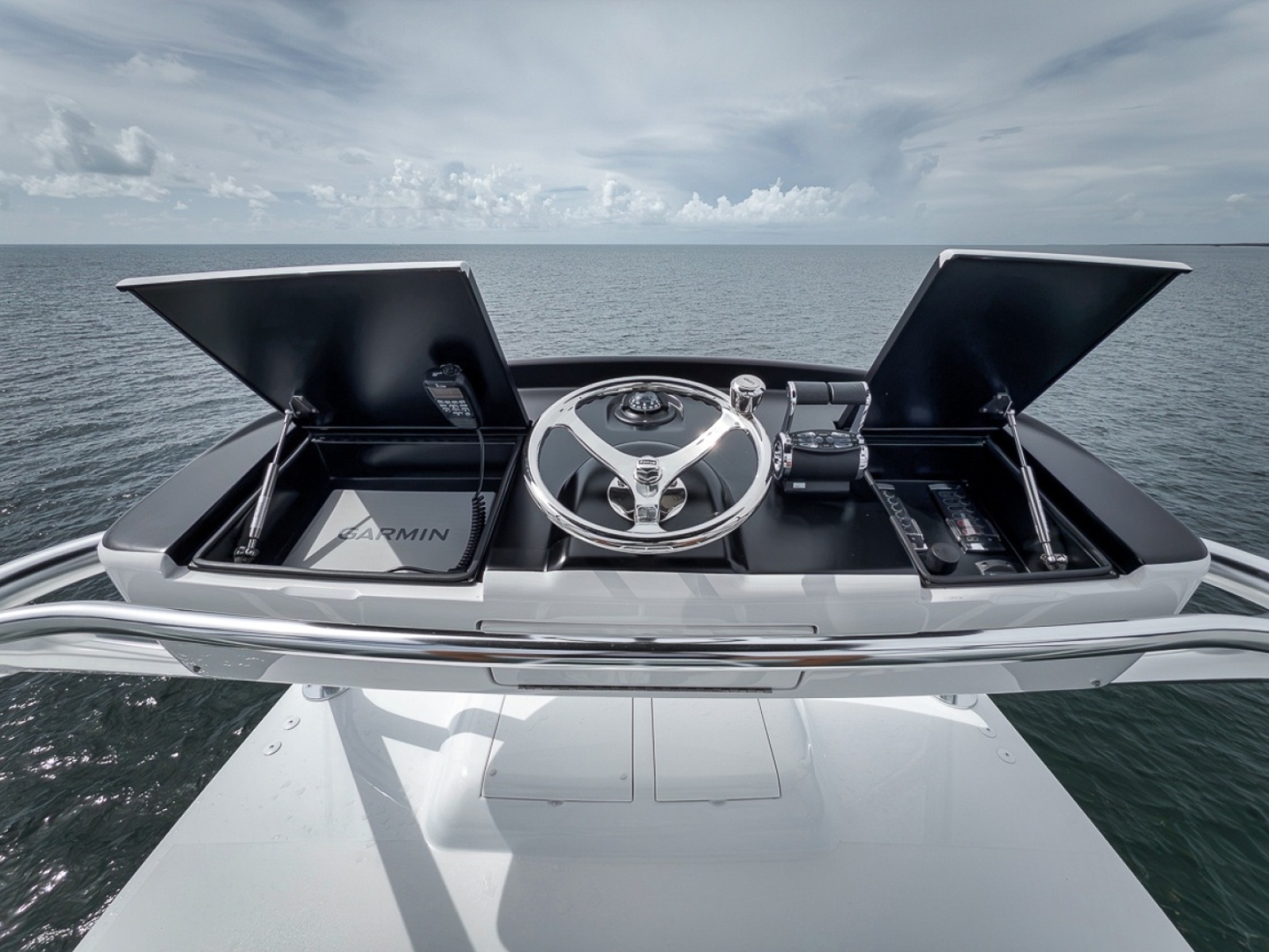 2021 Weaver 75 Convertible