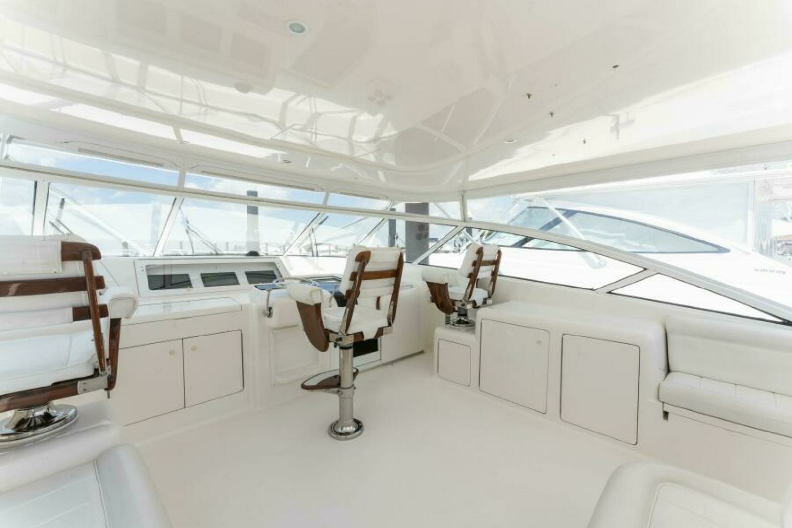 45' 2009 Viking 45 Open