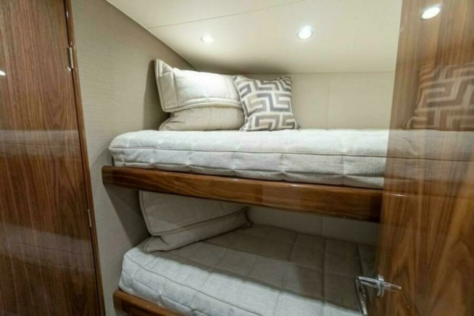 New Viking 54 Convertible