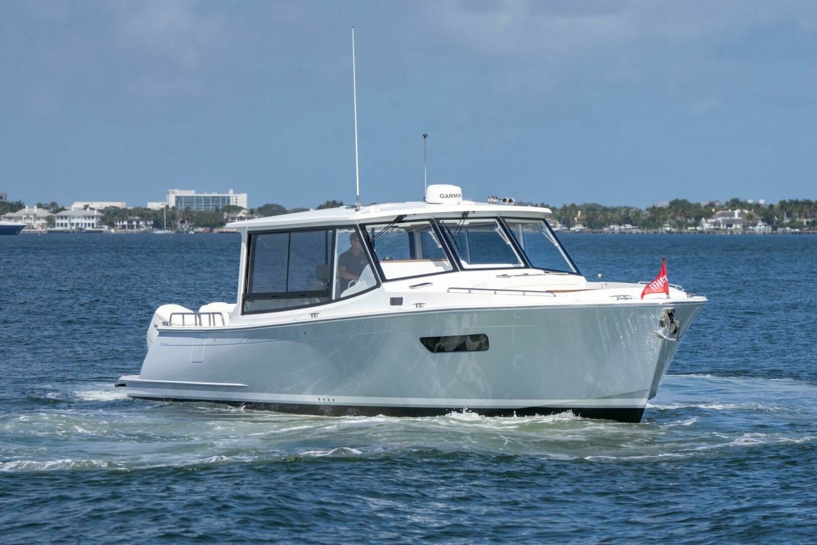 MJM 47X 47-003 - Exterior