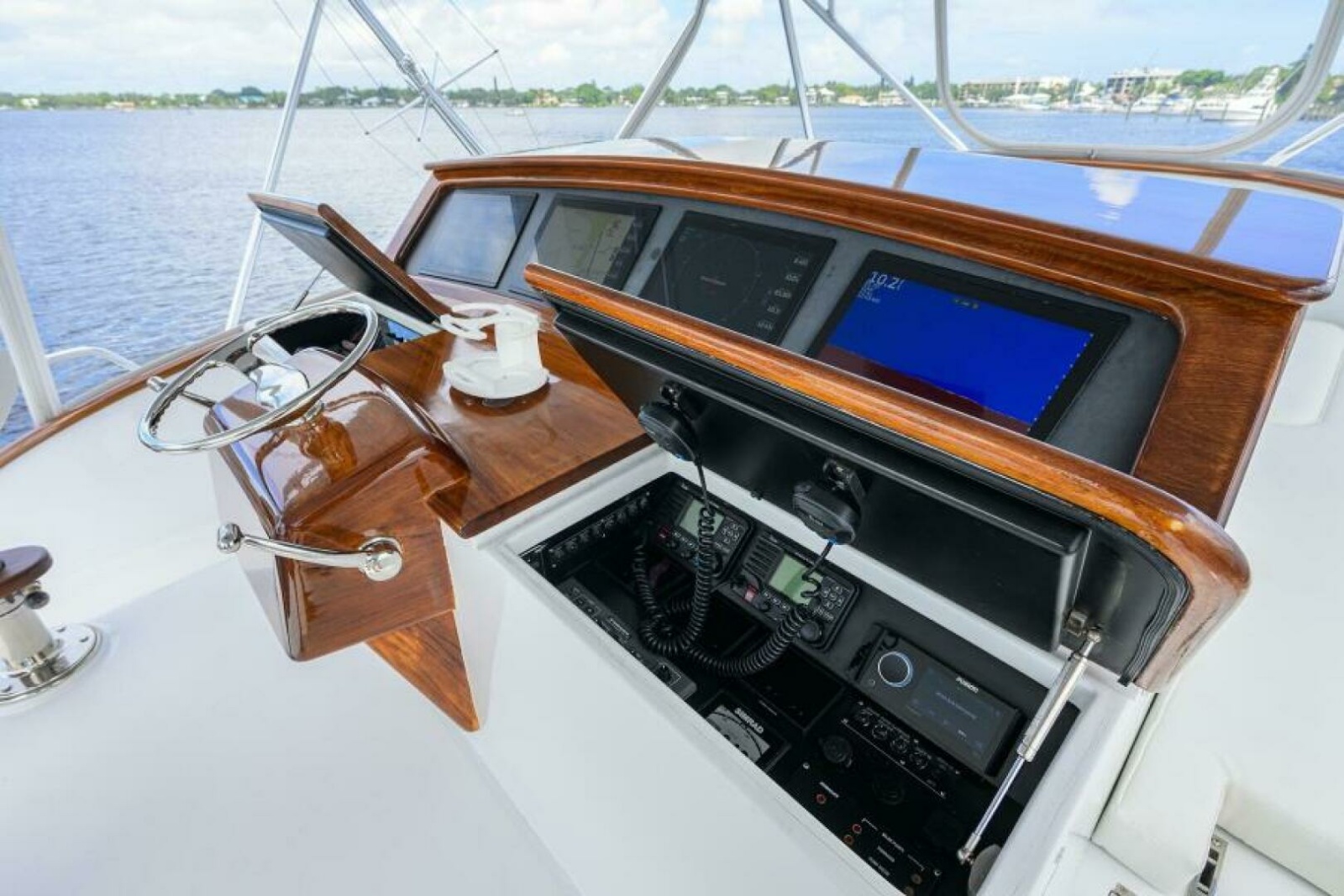 Flybridge