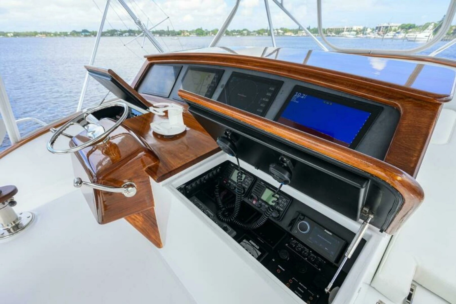 Flybridge