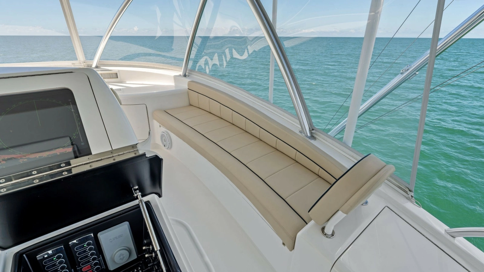Flybridge Seating with Ocean View