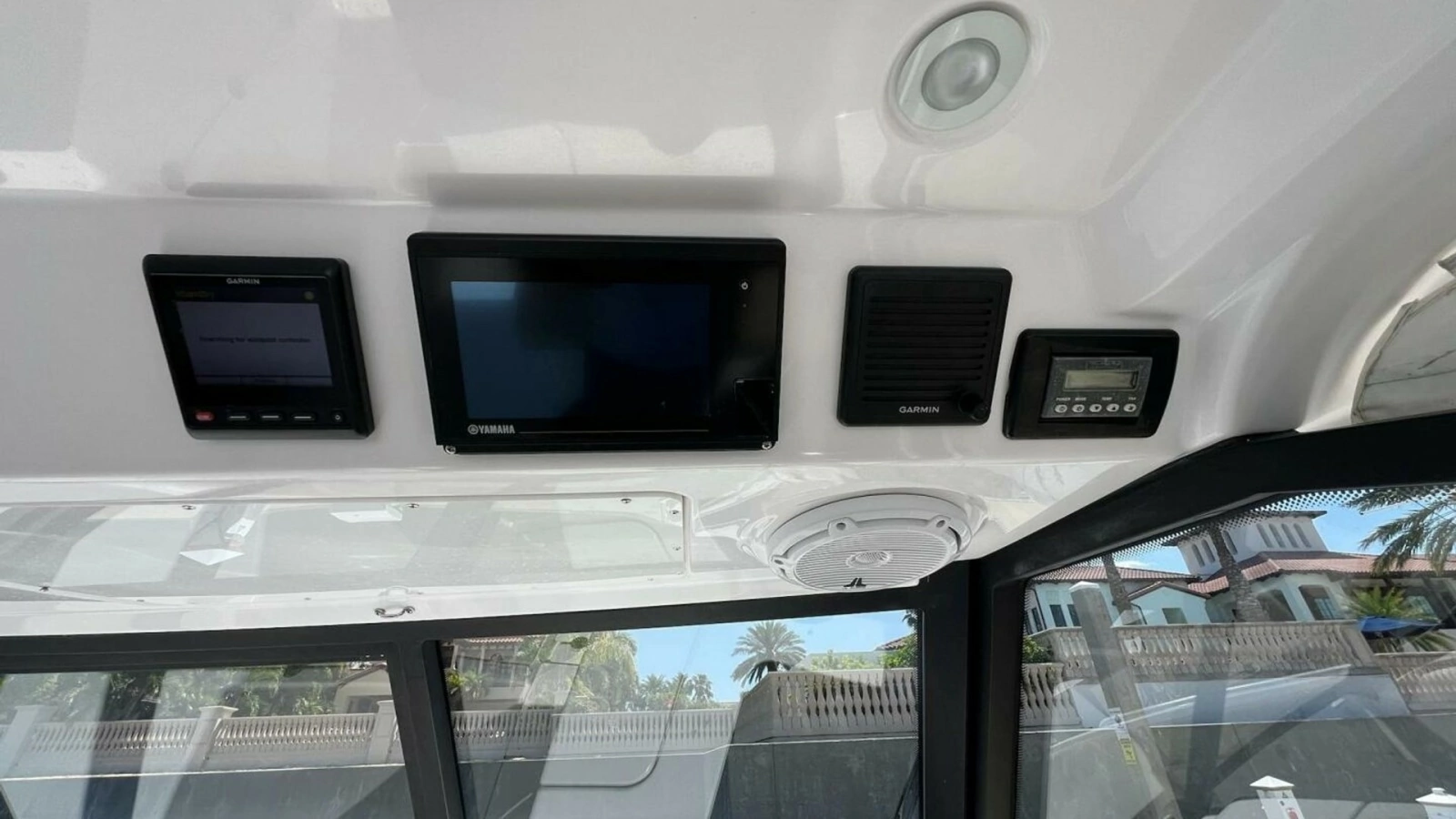 2019 Everglades 340 Dual Console- Helm 
