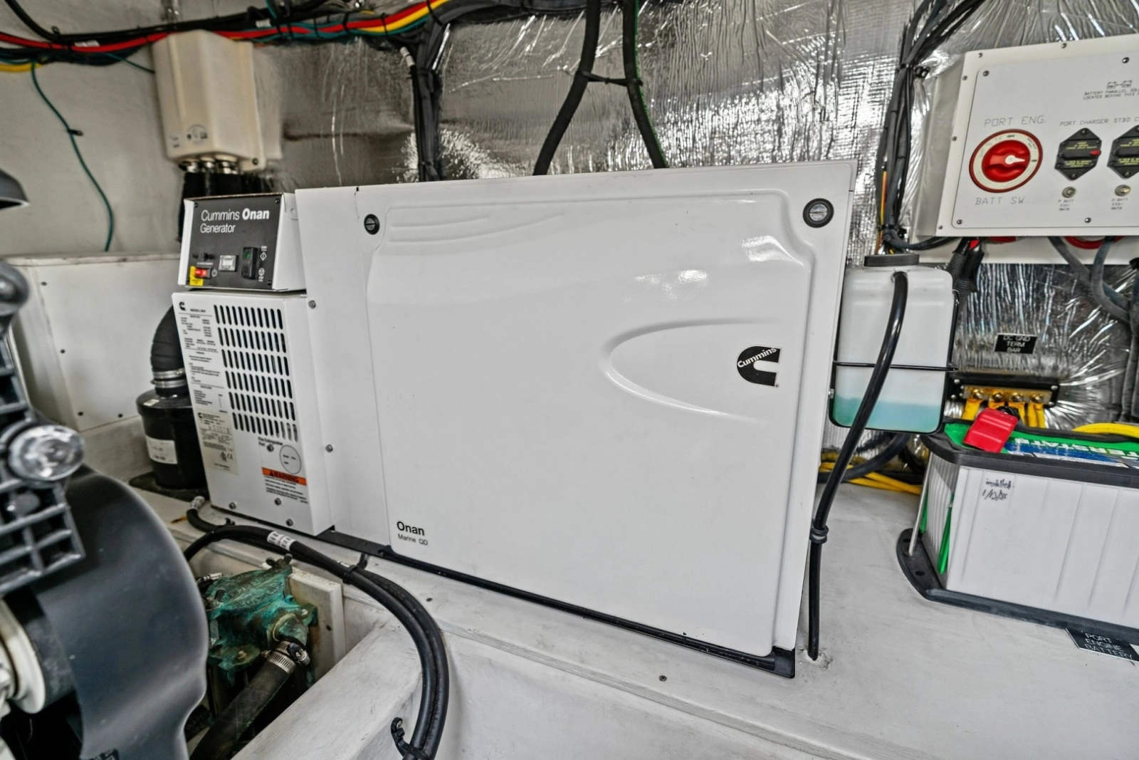 2019 Cruisers Yachts 42 Cantius photo 52