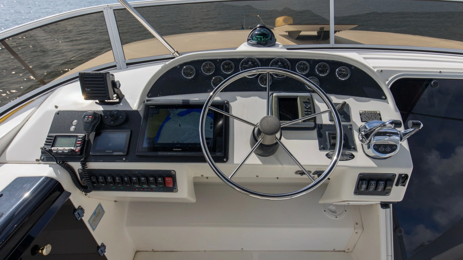 2007 Meridian 490 SE Pilothouse Trust Flybridge (4)