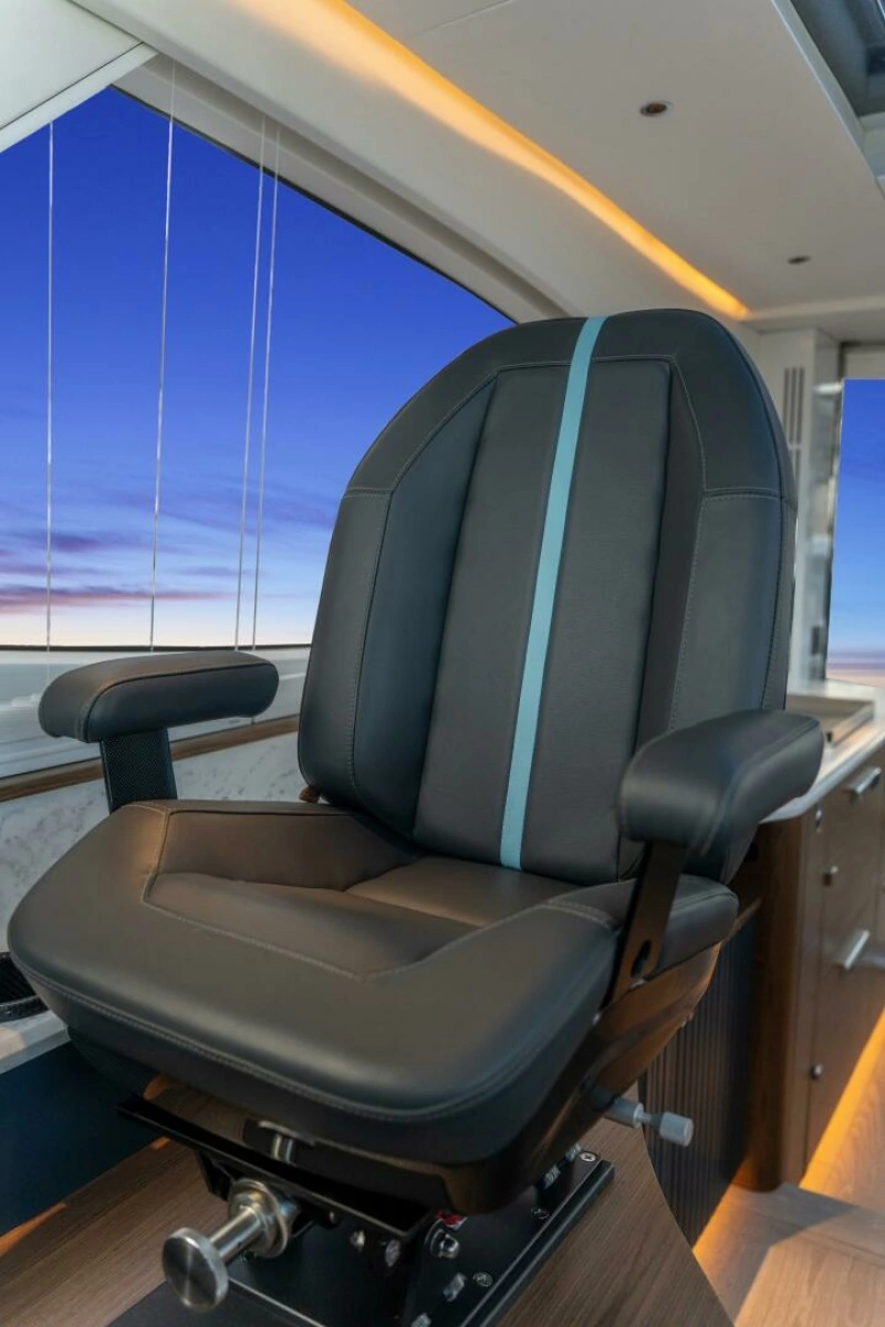 ECLIPSE 505 Shadow -