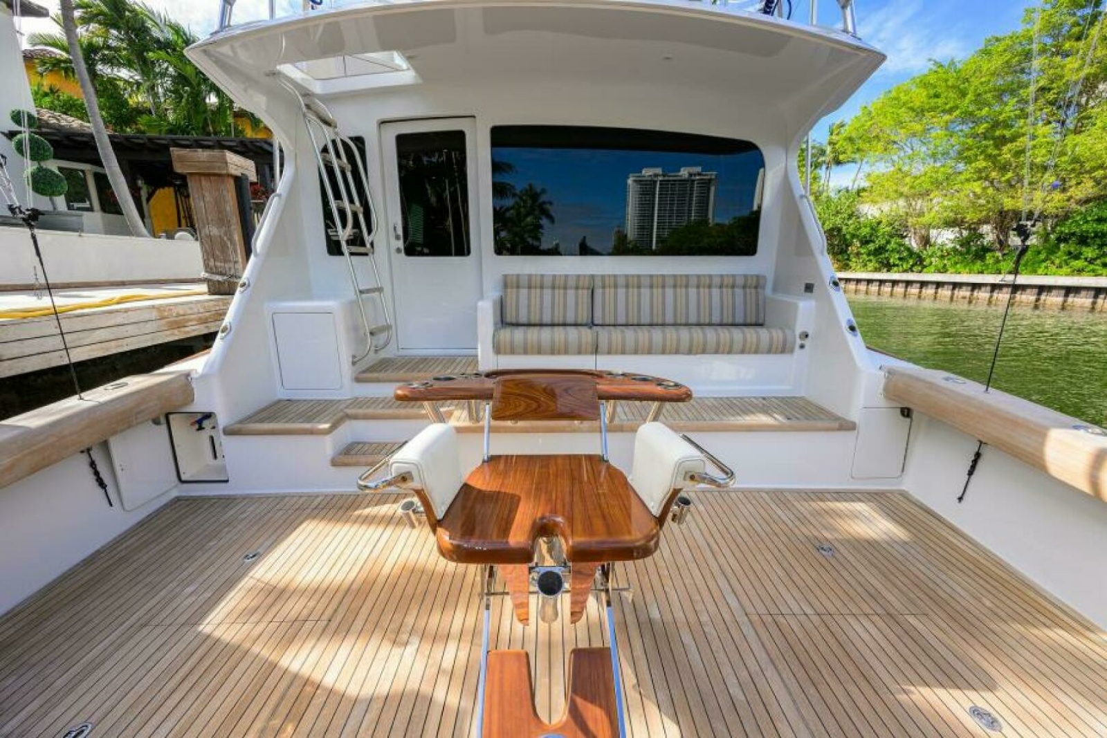 2008 Viking 60 Convertible