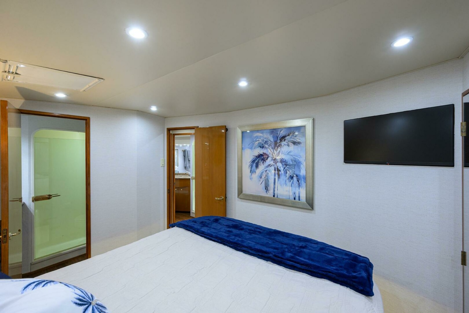 Viking 56 MATTER OF TIME - Master Stateroom