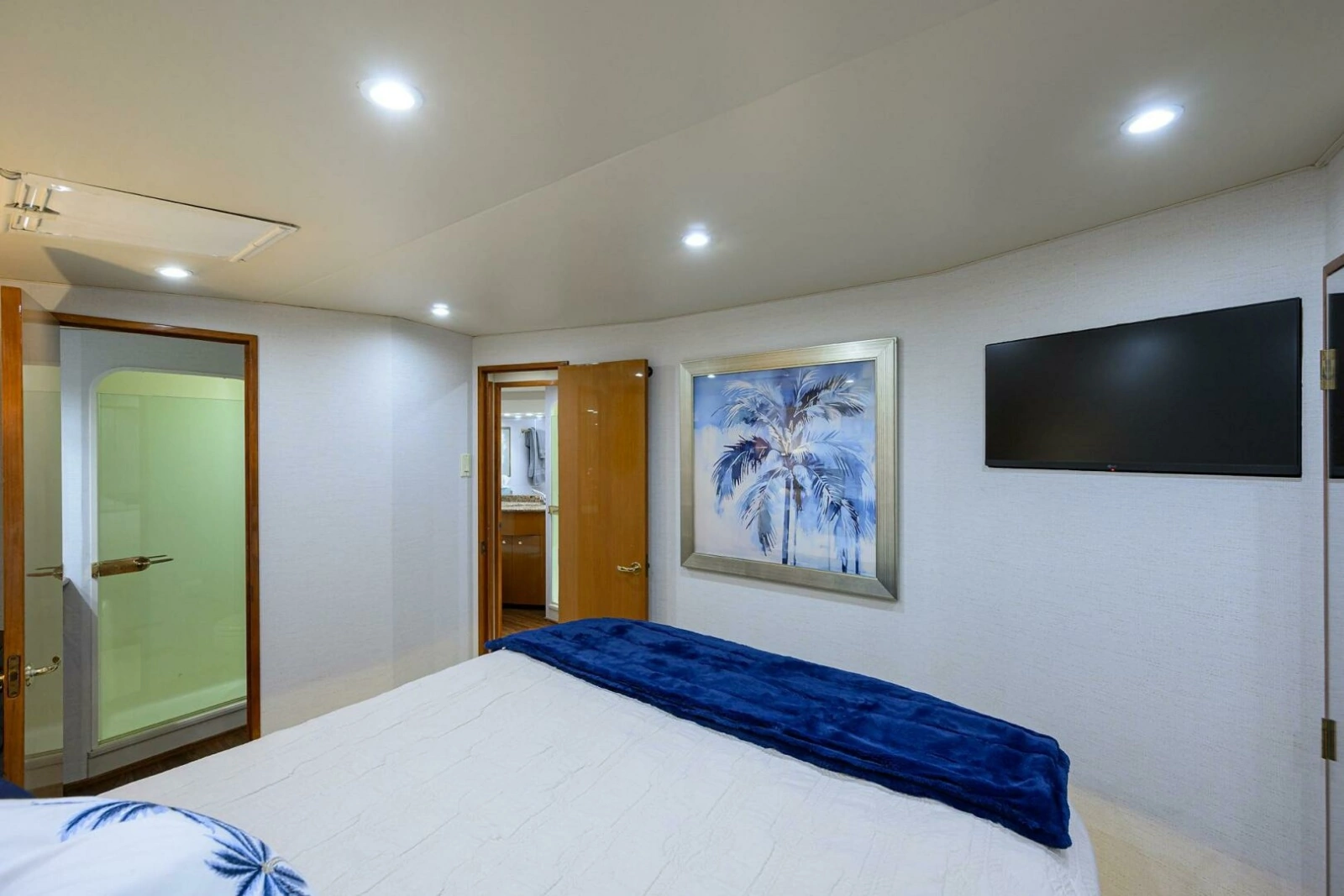 Viking 56 MATTER OF TIME - Master Stateroom