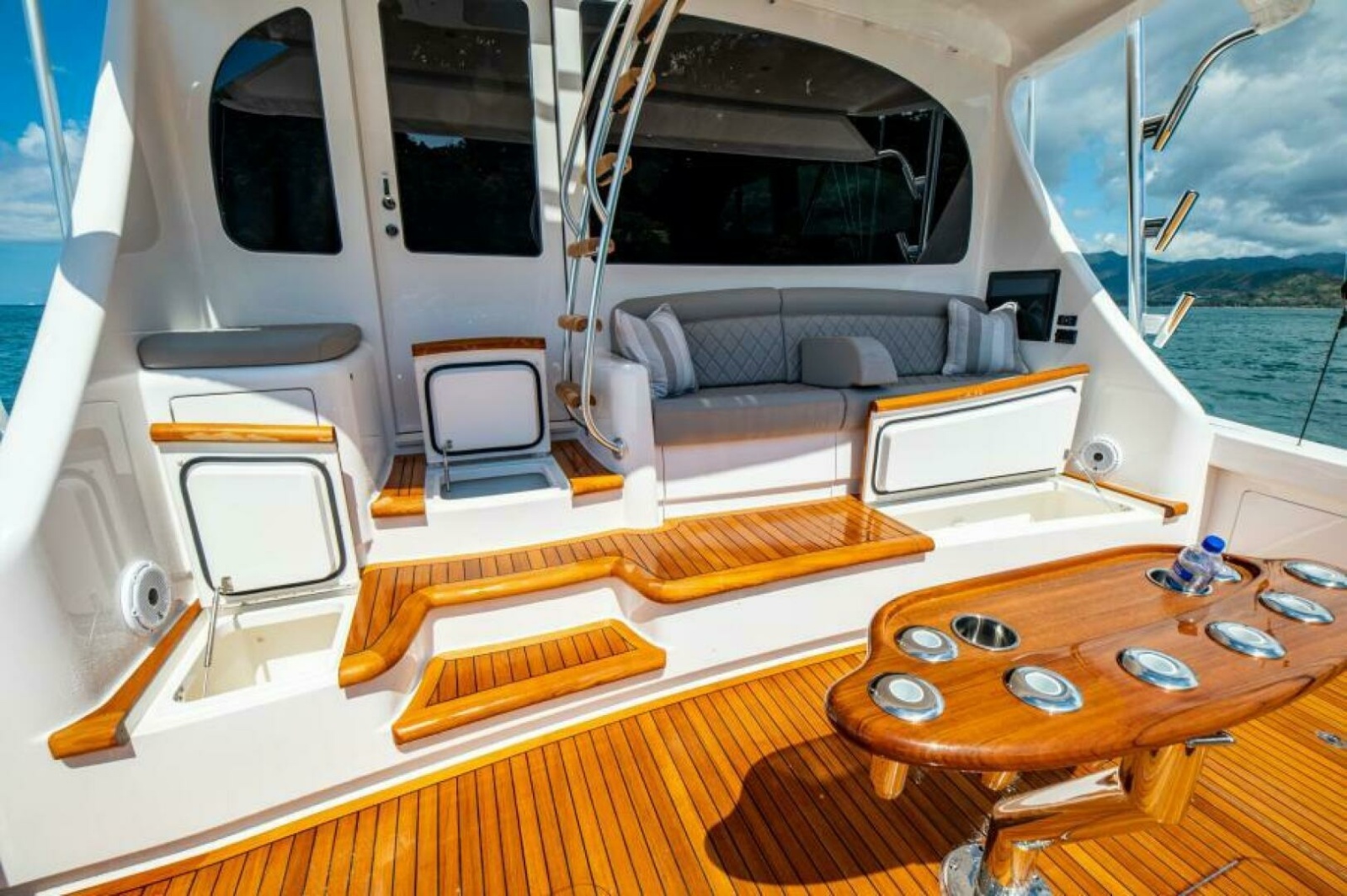 Spacious Aft Deck with Seating