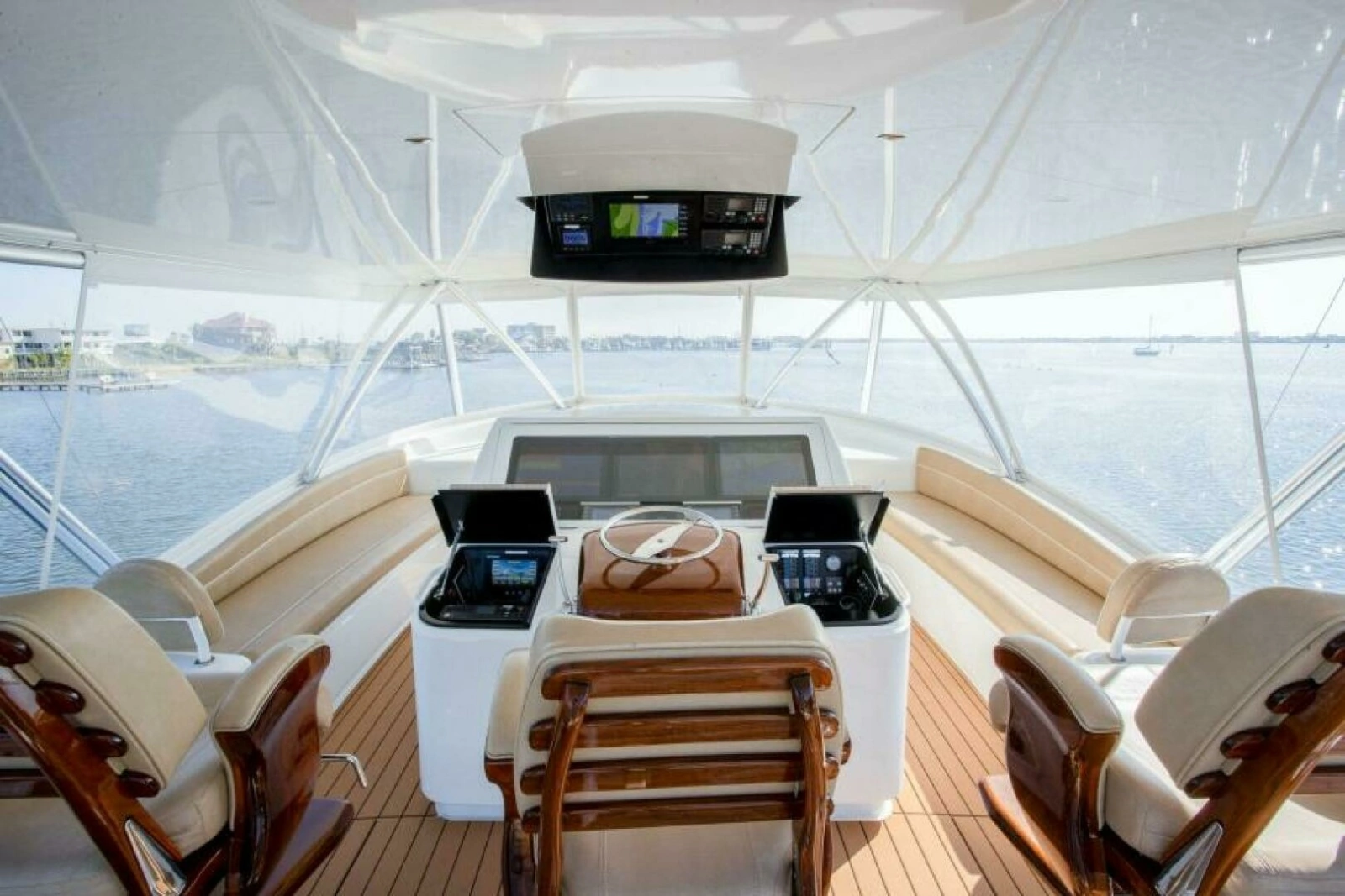 2018 Viking 72 Convertible - Wrapped Up