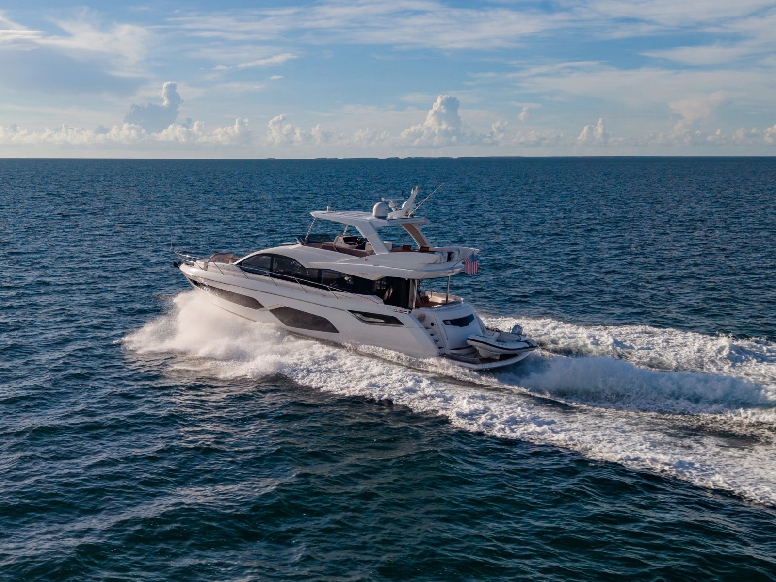 2022 Sunseeker Manhattan 68