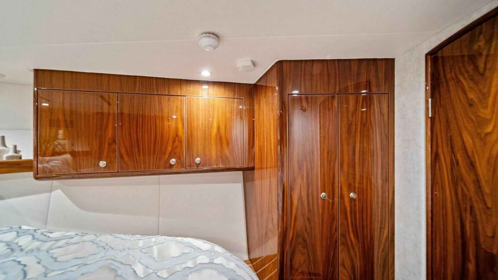 2021 Viking 46 Billfish 