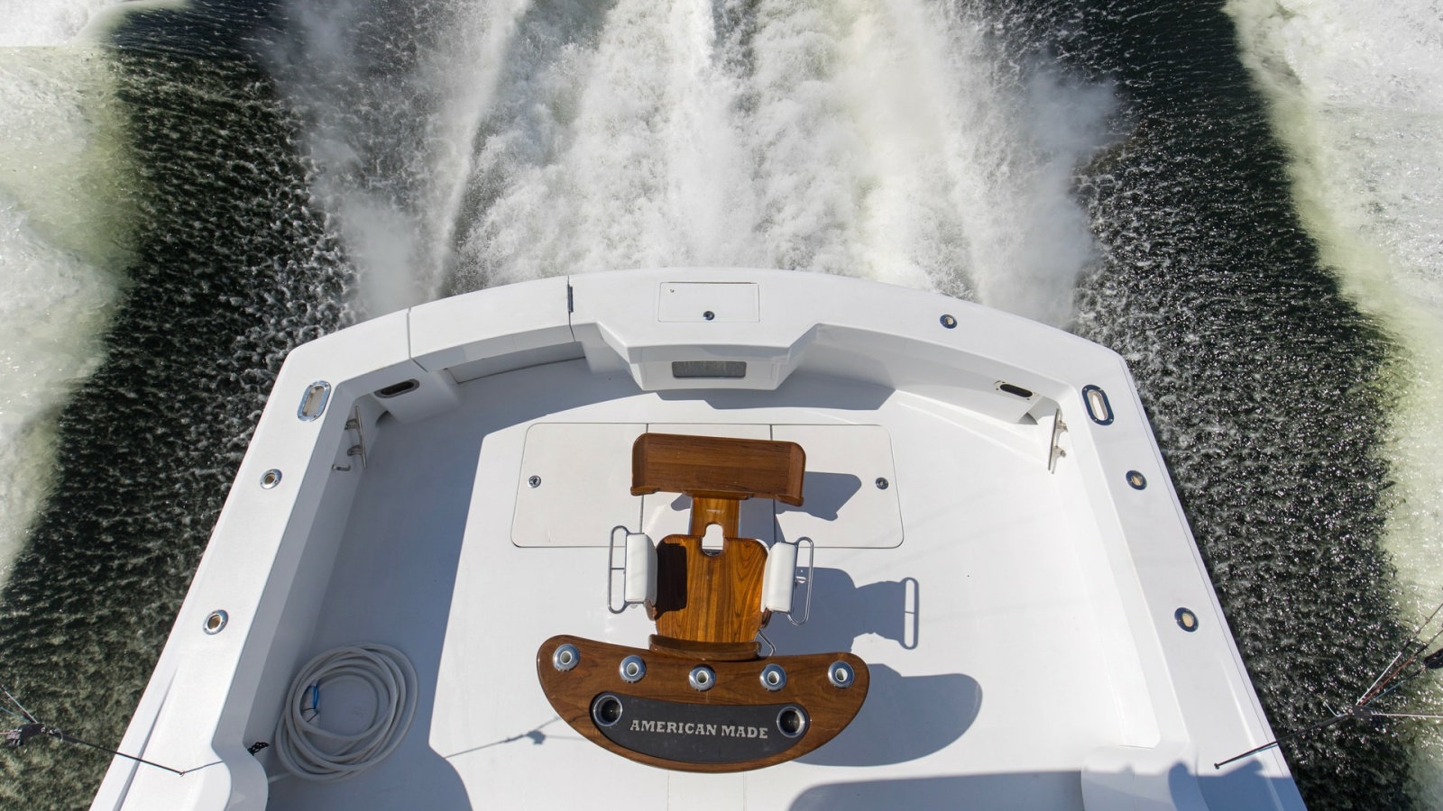 2008 54 Hatteras Convertible American Made Rear Deck (10)