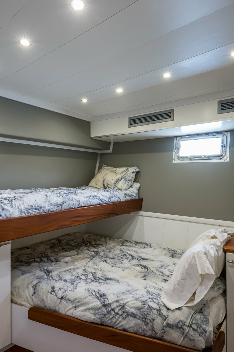 2013 Ocean Voyager 95 Expedition