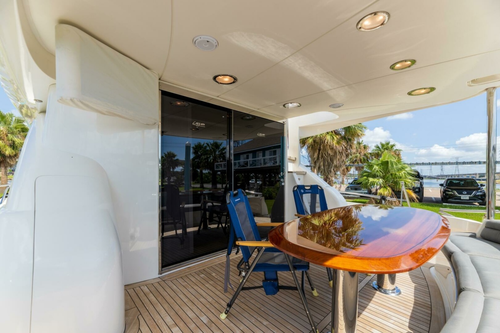 74' 2007 Lazzara Yachts 74 Motor Yacht