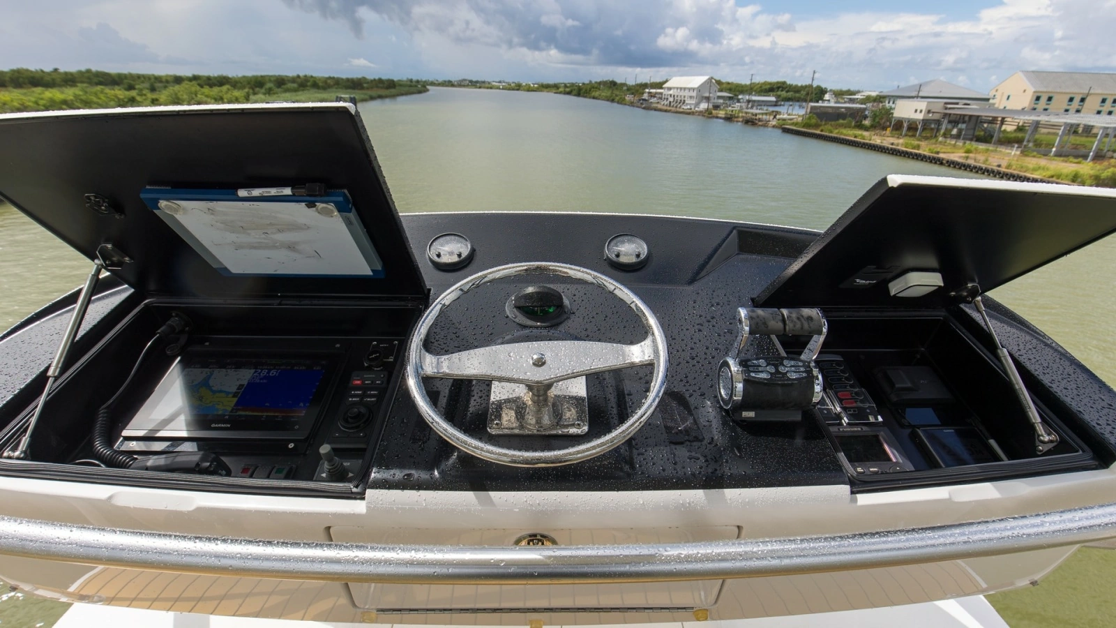 2017 72 Viking Enclosed Bridge Share-E Bridge Fly Bridge (6)