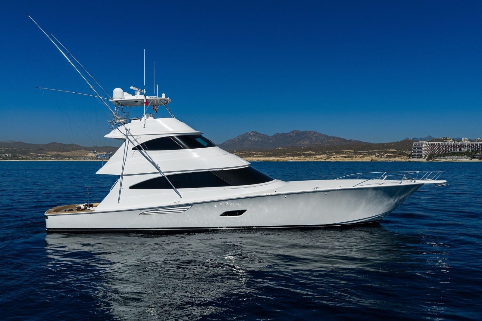 Viking 80 MERCEDES - Starboard Profile