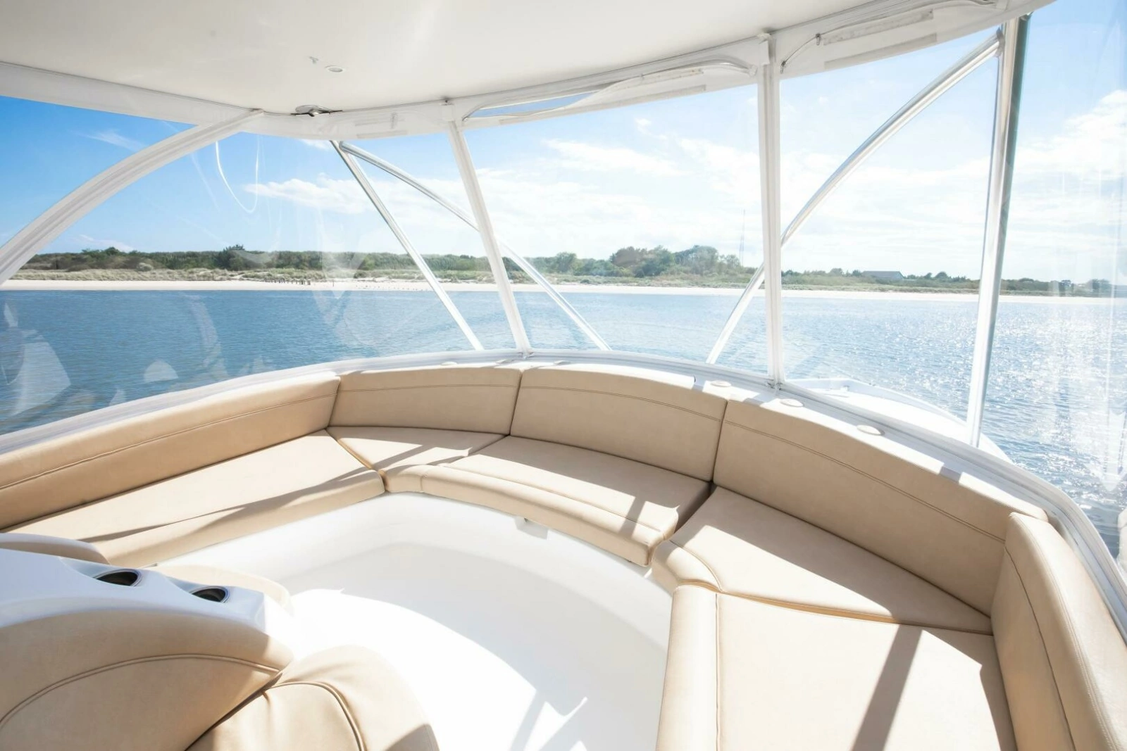 Ocean Yachts 64 - Love Boat - Flybridge Seating