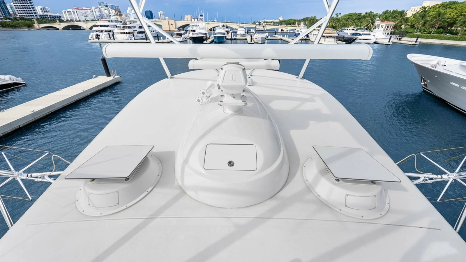 Flybridge Helm Station