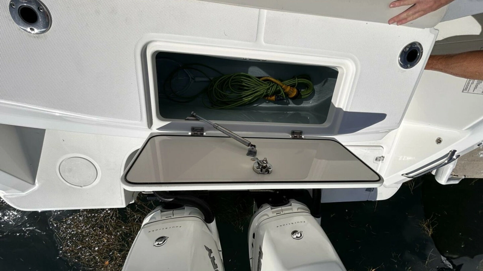 2017 33 Boston Whaler 330 Outrage Aft Bilge (2)