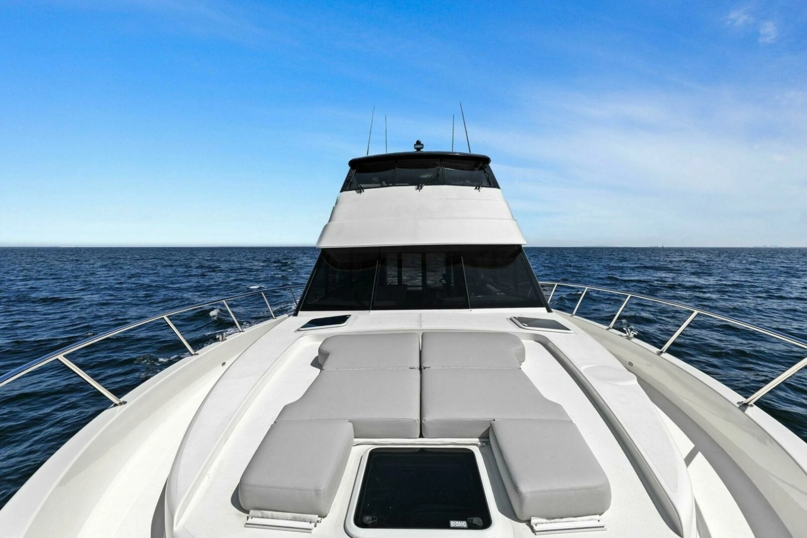 2025 Maritimo M600 