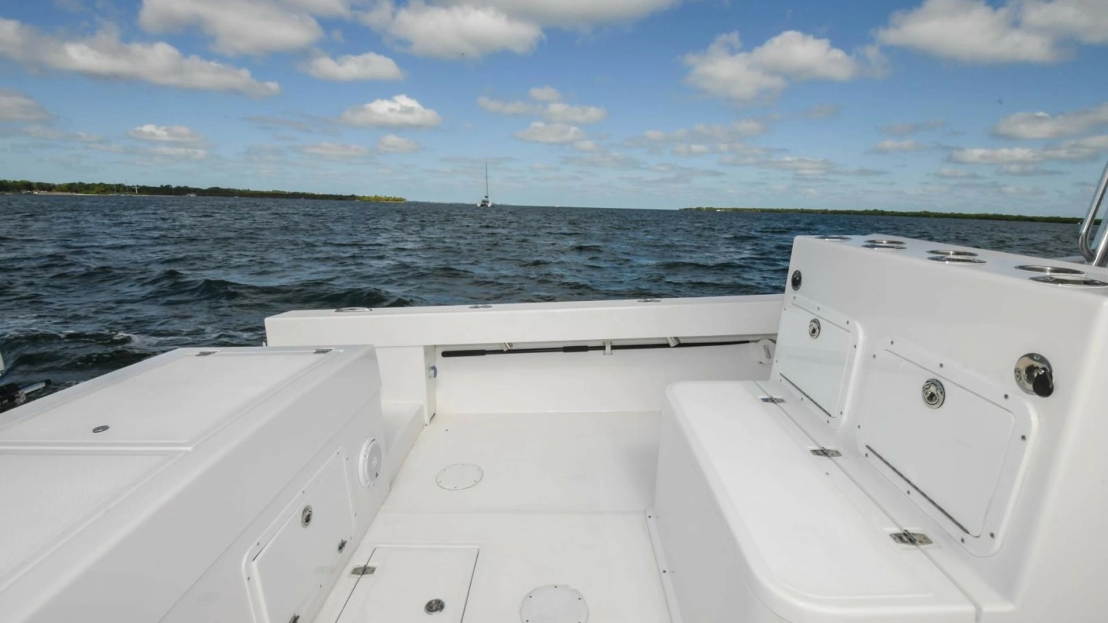 2019 Ocean Master 336 Center Console 