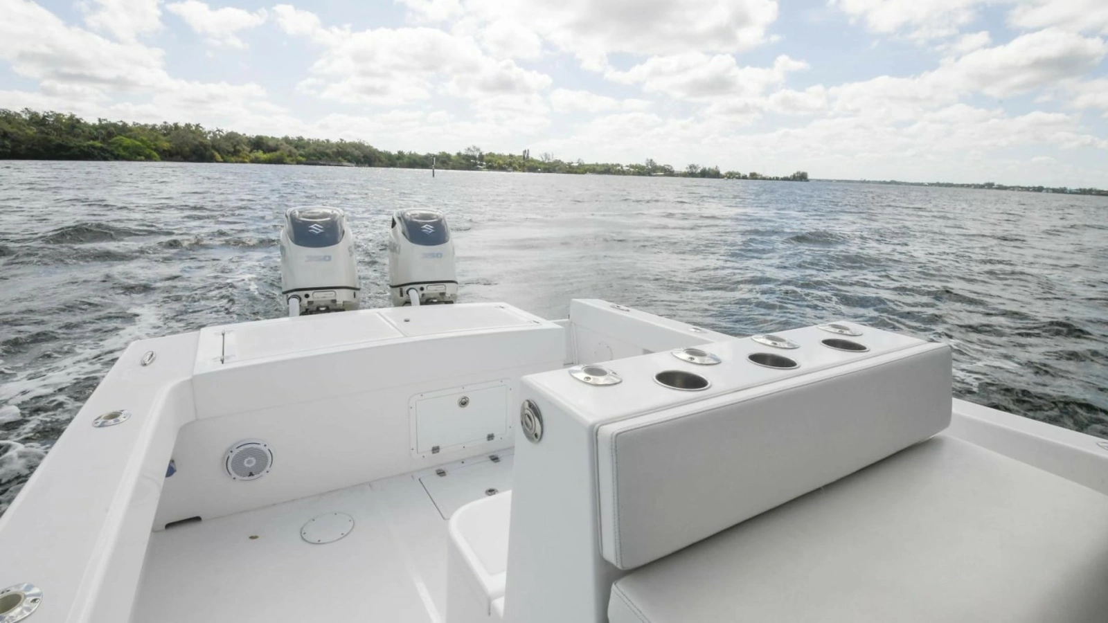 2019 Ocean Master 336 Center Console 
