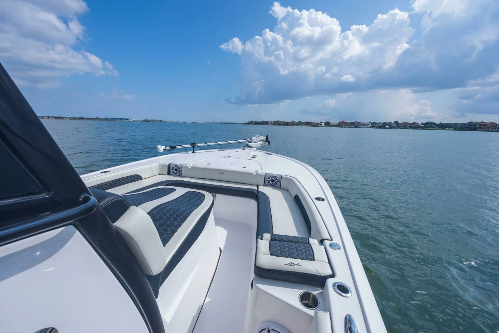 2024 Tidewater 3100 Carolina Bay