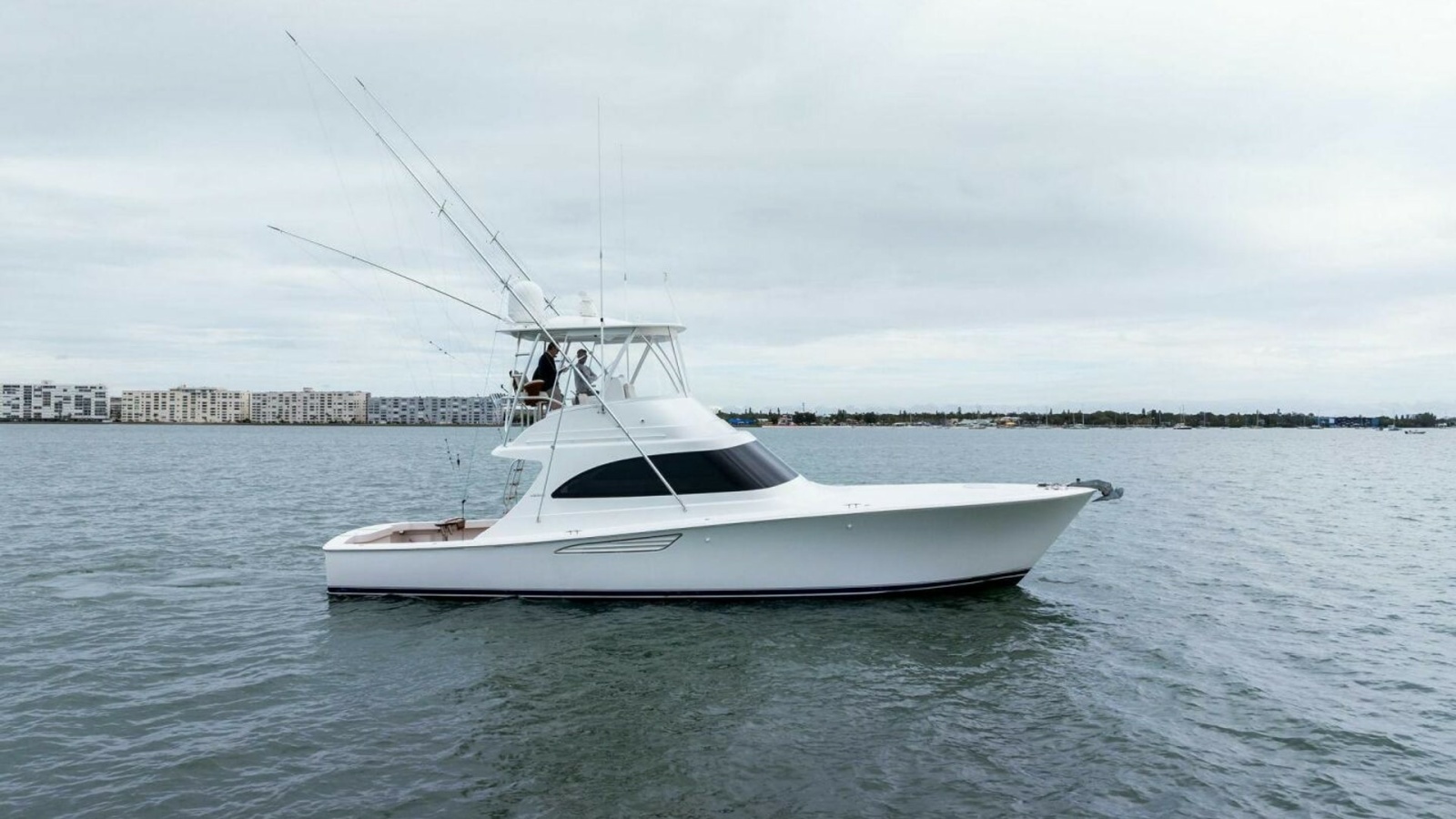 46' 2021 Viking 46 Billfish