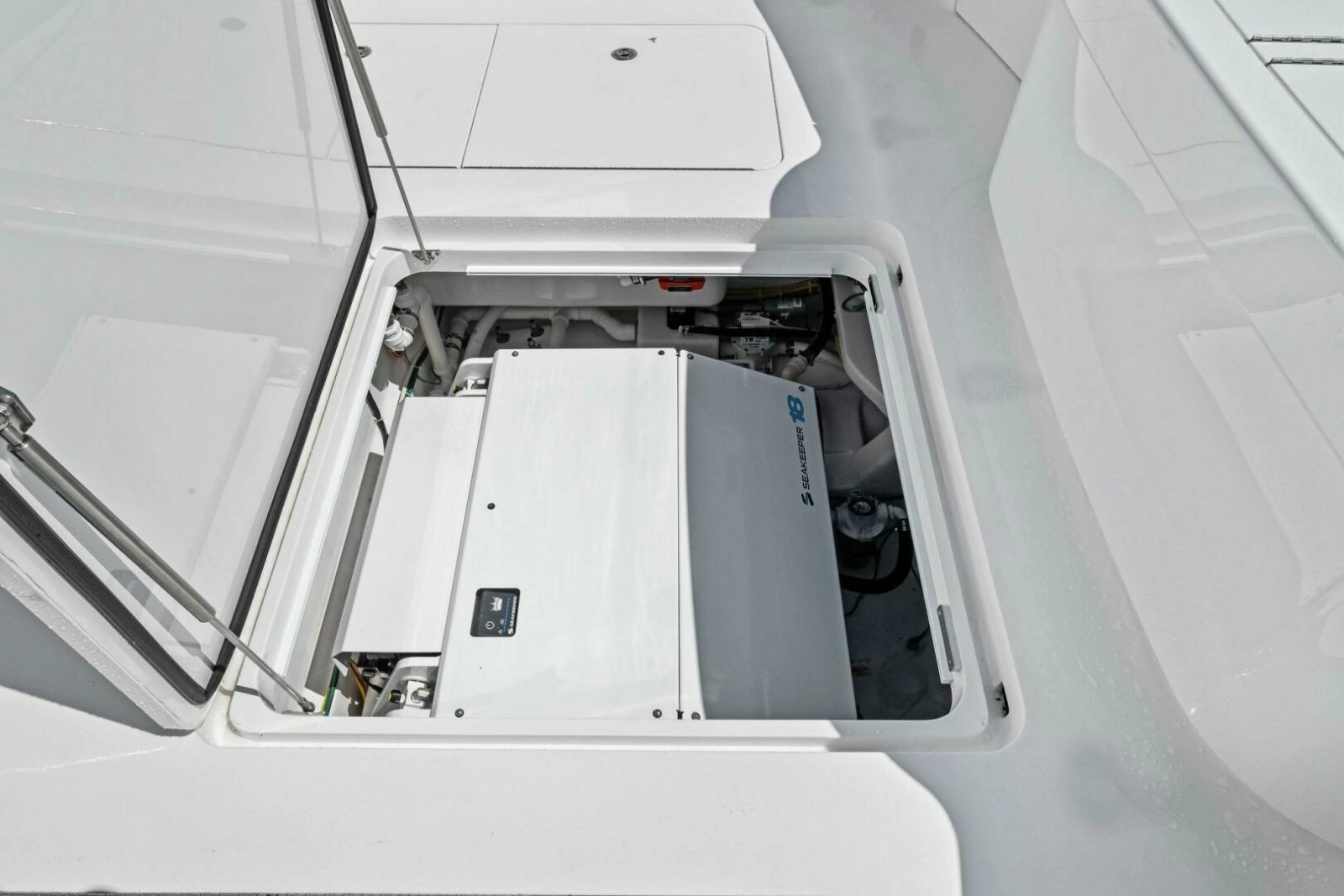 2025 Viking 58 Convertible "Galati Yacht Sales Trade"