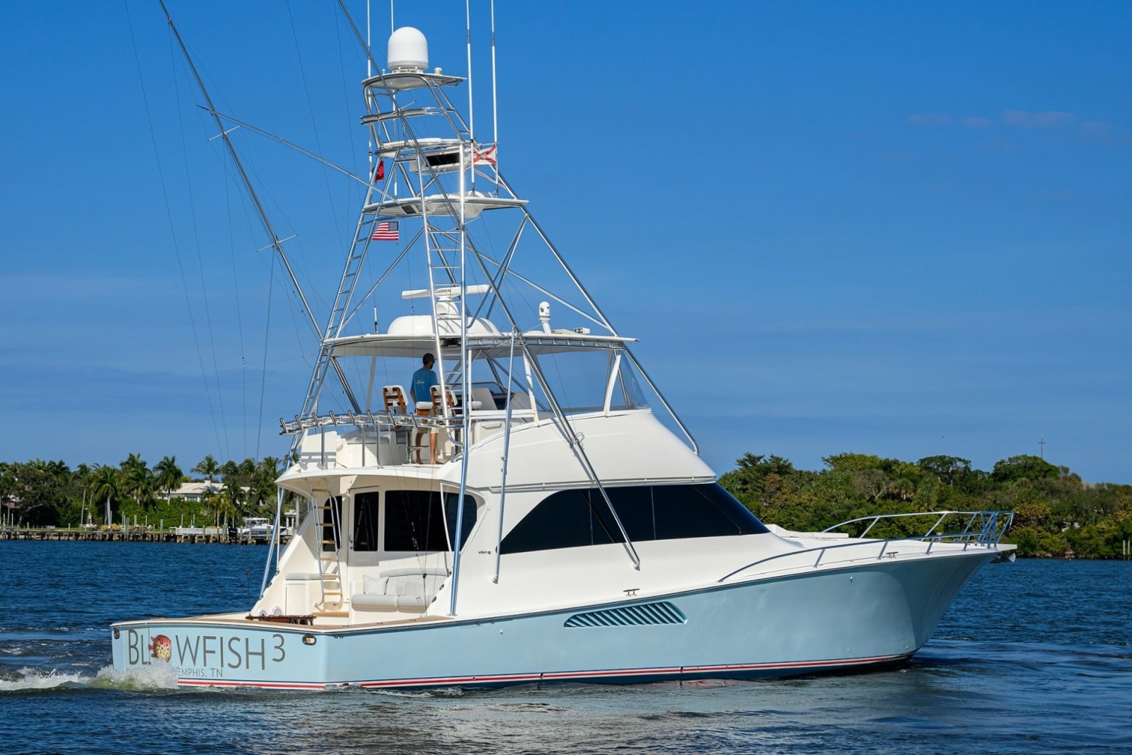 Viking 68 - BLOWFISH3 - Exterior Profile