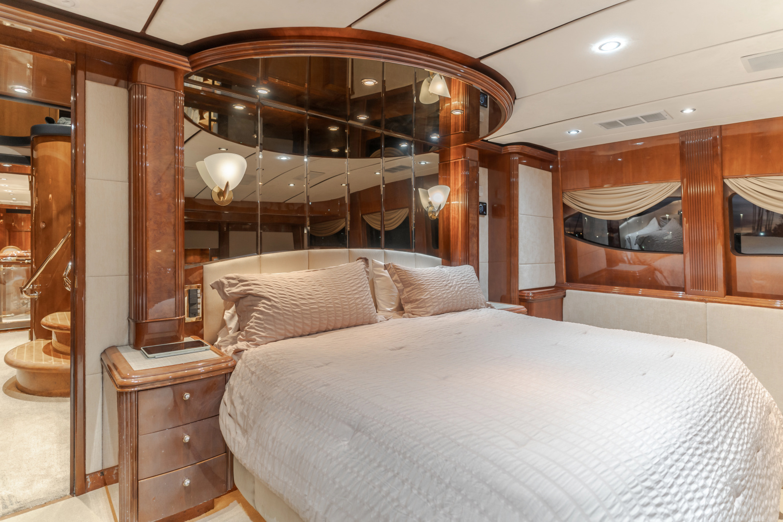 2002 Destiny 104 Raised Pilothouse