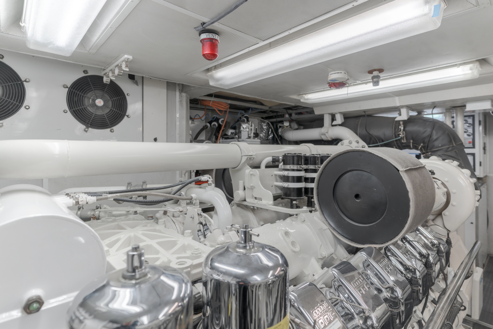 2002 Destiny 104 Raised Pilothouse