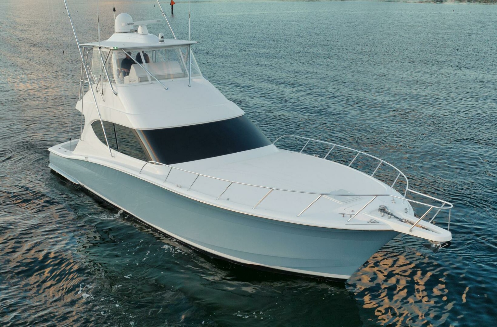 2018 Hatteras GT54
