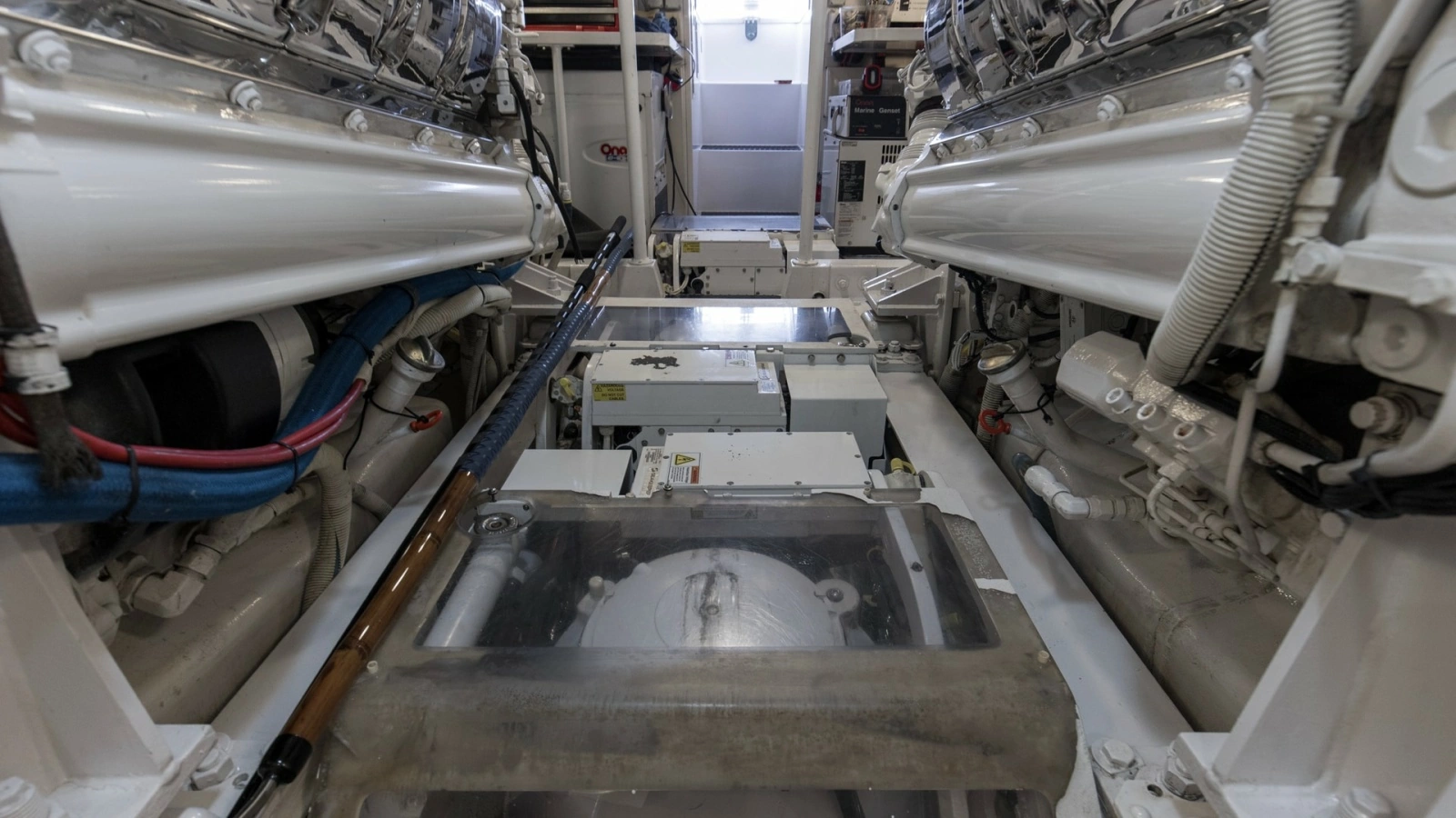 2005 61 Viking Enclosed Bridge Kelkat Engine Room (9)