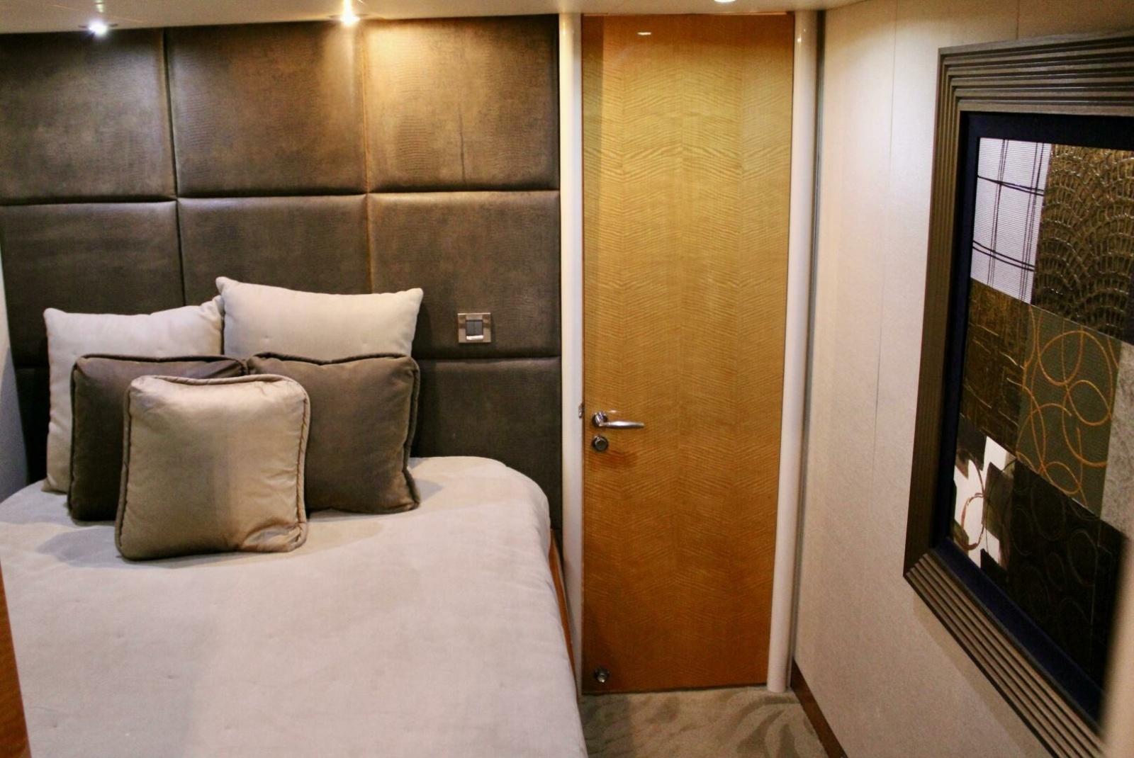 74' 2007 Lazzara Yachts 74 Motor Yacht