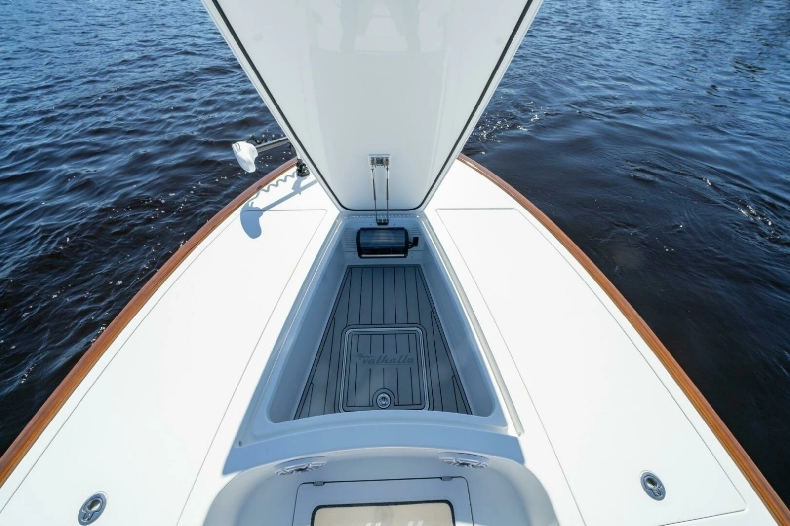 V 28 Bay (13)