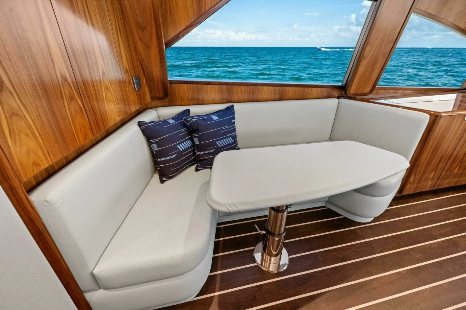 2025 Viking 58 Convertible "Galati Yacht Sales Trade"