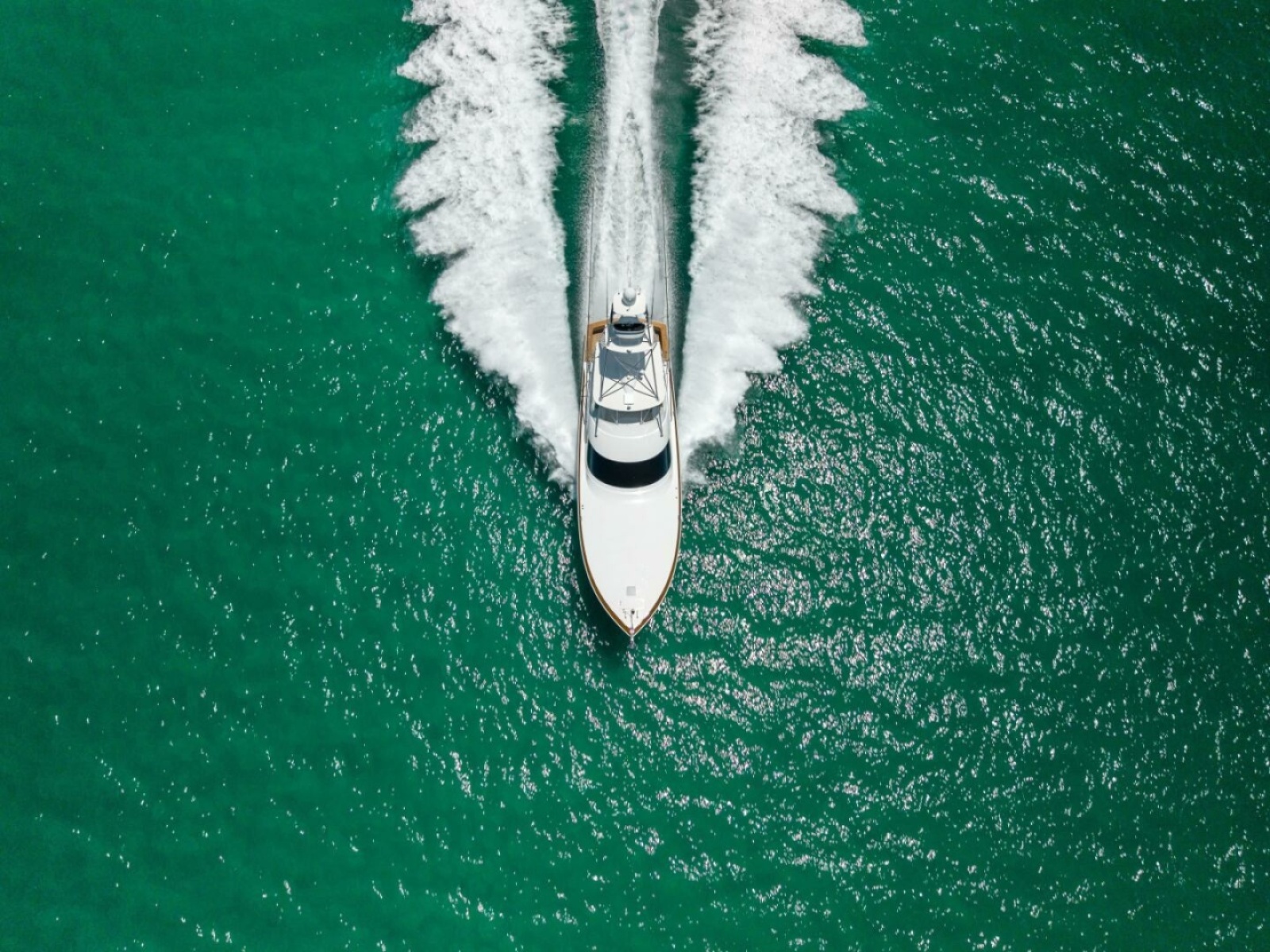 62' 2015 Viking 62 Convertible